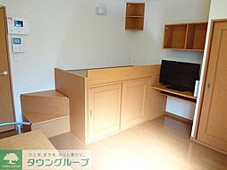 レオパレスアヴェニール枇杷島 2階1Kのリビング/ダイニング