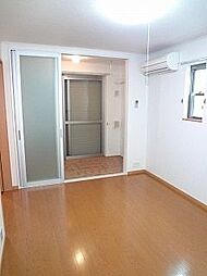 近鉄名古屋線 黄金駅 徒歩14分の賃貸アパート 1階1Kのリビング/ダイニング