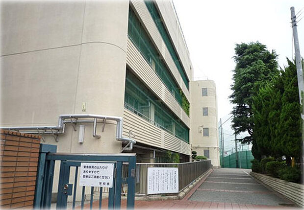 【中学校】横浜市立平楽中学校まで852ｍ