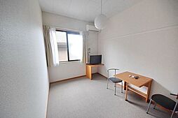 JR京浜東北・根岸線 大船駅 徒歩15分の賃貸アパート 1階1Kのリビング/ダイニング