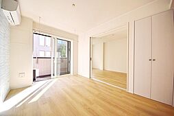 クロイツェル御成 303 3階1LDKのリビング/ダイニング