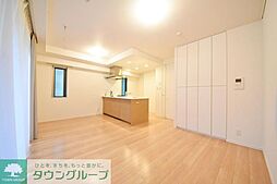 横浜市営地下鉄ブルーライン 上大岡駅 徒歩12分の賃貸マンション 1階2LDKのリビング/ダイニング