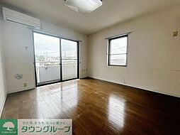 ドム・アコード協栄 301 3階ワンルームのリビング/ダイニング