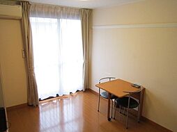 東武小泉線 館林駅 3.9kmの賃貸アパート 1階1Kのリビング/ダイニング