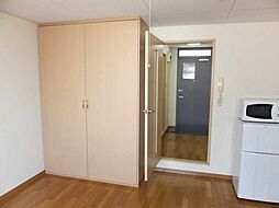 東武伊勢崎線 木崎駅 徒歩26分の賃貸マンション 3階1Kのリビング/ダイニング