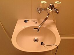 レオパレスヴァンベール 2階1Kの室内