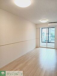 アミュレット 103 1階1LDKのリビング/ダイニング