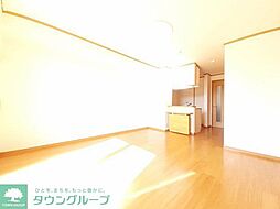 ベルソーＡ 1階ワンルームのリビング/ダイニング