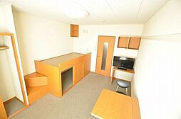 レオパレスファースト 2階1Kのリビング/ダイニング