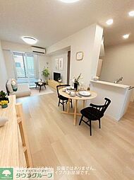 リリー青山 103 1階1LDKのリビング/ダイニング