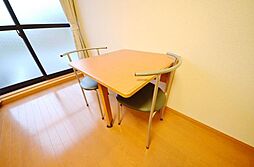 レオパレスリバストン　寄居35912 201 2階1Kのリビング/ダイニング