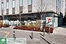 周辺：セブンイレブン蓮田駅西口店 徒歩8分。 610m