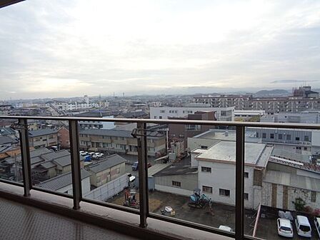 バルコニーからの眺望です。
