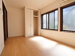 アウローラ 201 2階1Kのリビング/ダイニング