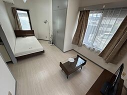 ドエルパラシオン 地下1階1Kのリビング/ダイニング