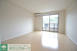 ラ・シエスト 108 1階1Kのリビング/ダイニング