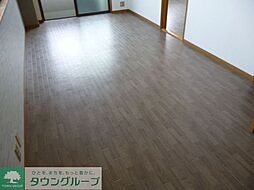 クロノス高尾Ｓｏｕｔｈ 206 2階1LDKのリビング/ダイニング