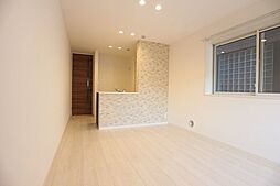 JR中央線 八王子駅 徒歩9分の賃貸マンション 1階1LDKのリビング/ダイニング