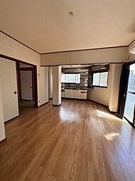 カリフォルニアリバー 106 1階3DKのリビング/ダイニング