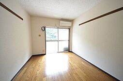 グランドホーム八王子 112 1階1Kのリビング/ダイニング