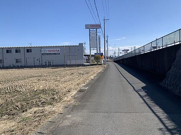 前面道路含む現地写真