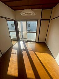 カーサ三岡 2階2DKのリビング/ダイニング