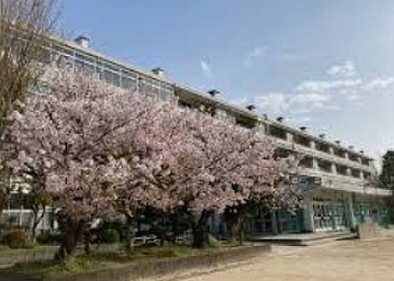守口市梶中学校