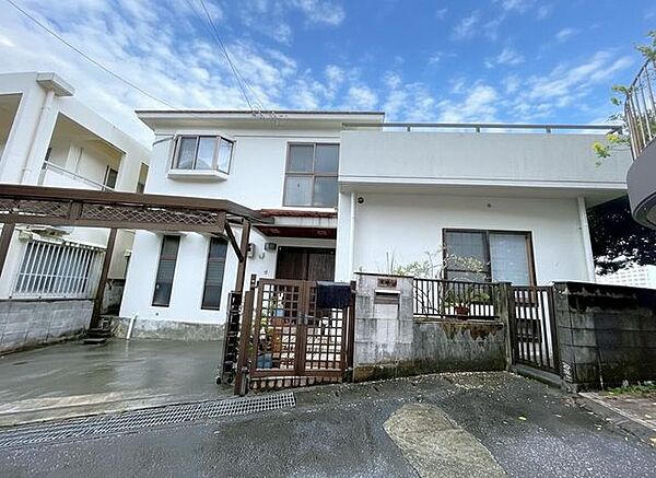 那覇市首里石嶺町2丁目　戸建て