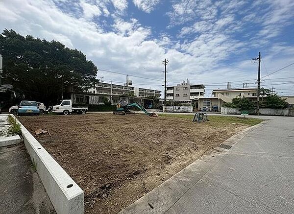前面道路含む現地写真