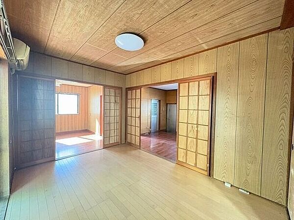 洋室