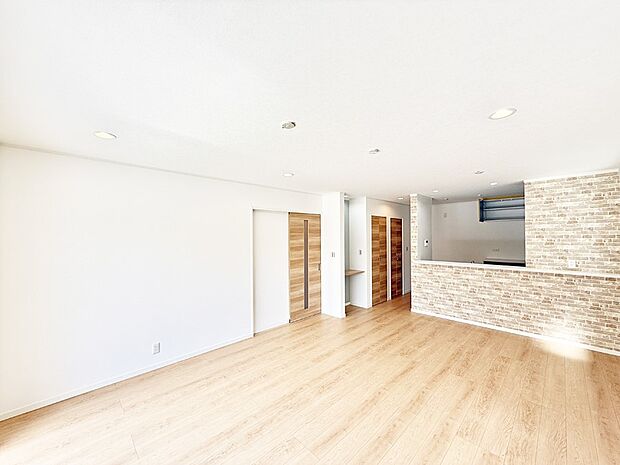 ■くつろぎと笑顔が集まる、心温まるリビング