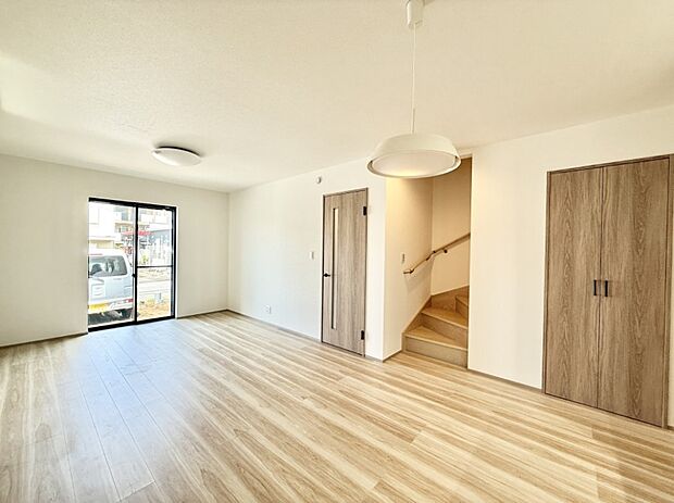 ■心落ち着く場所、ゆったり過ごせるリビング