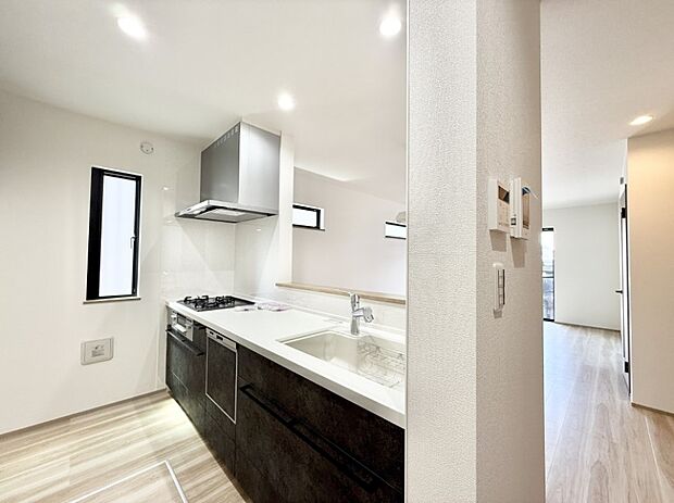 ■美味しい時間が生まれる、笑顔あふれるキッチン