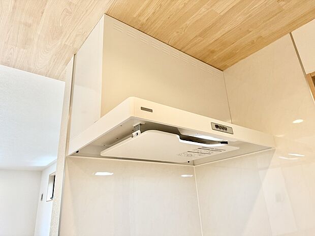 ■調理時の蒸気や匂いが換気扇に誘導され、効率的に排煙ができます。