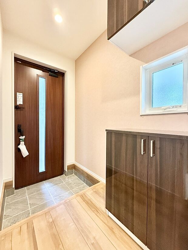 ■玄関はお家の顔！おしゃれな玄関でお客様をお迎え！