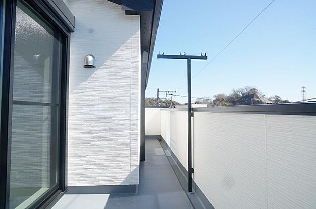 ■ 季節の移ろいを感じられる開放的な空間です