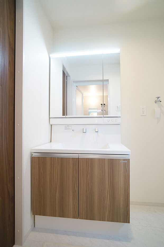 ■朝の準備がスムーズにできる広さです