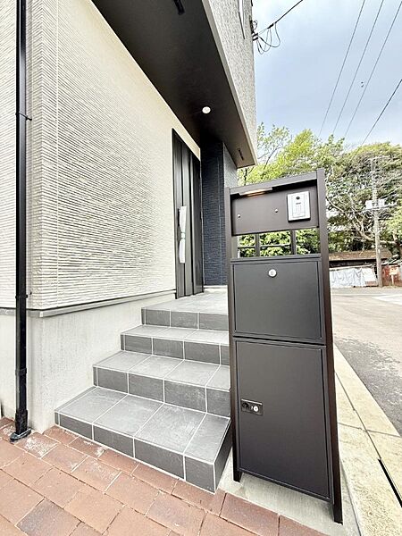 ■ 心地よい暮らしへとつながる、温かい玄関
