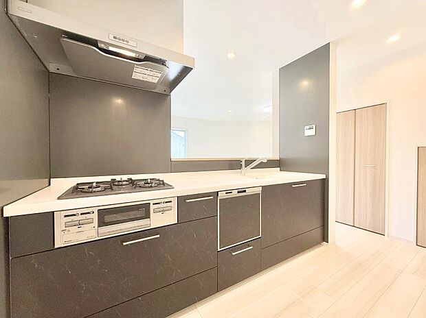 ■美味しい時間が生まれる、笑顔あふれるキッチン