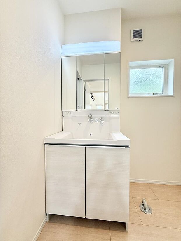 ■朝の準備がスムーズにできる広さです