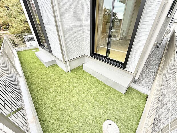 ■暮らしに潤いを与える、緑が取り入れられた住まいです