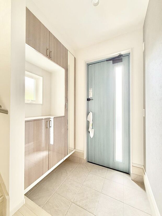 ■ シンプルで美しく、快適な暮らしの入り口