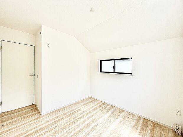 ■窓の配置や通気性の良い設計で部屋の空気がこもらず、常に新鮮な空気が流れます