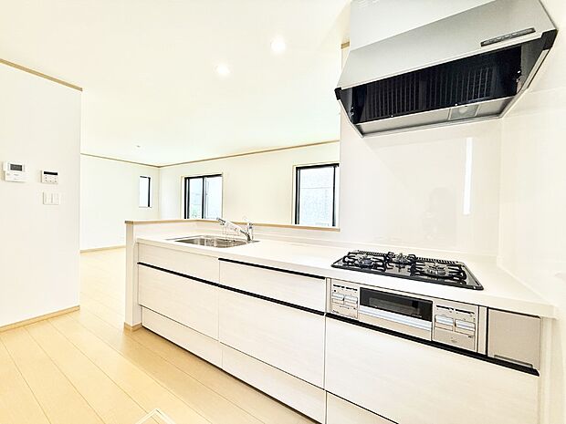 ■家族の絆を深める、温もりのあるキッチン