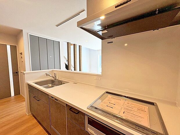 ■ シンプルで美しく、快適な暮らしの入り口