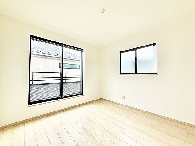 ■落ち着いた色合いのお部屋で穏やかな時間を楽しめます