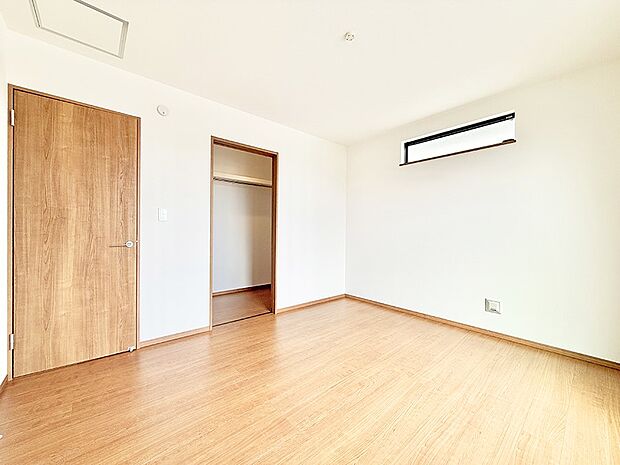 ■落ち着いた色合いのお部屋で穏やかな時間を楽しめます