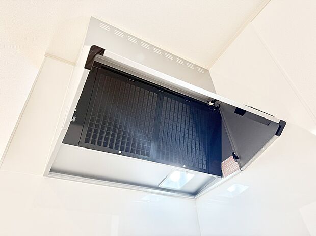 ■調理時の蒸気や匂いが換気扇に誘導され、効率的に排煙ができます。