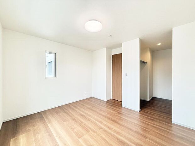 ■落ち着いた雰囲気のお部屋で心が安らぐ空間