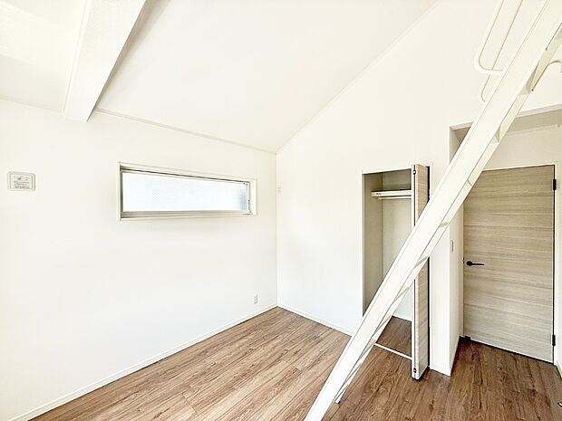 ■心地よい雰囲気が漂う落ち着いた空間